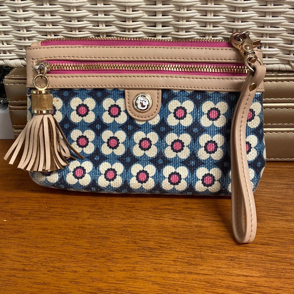 Spartina 449 32 Calhoun Tassel Wristlet